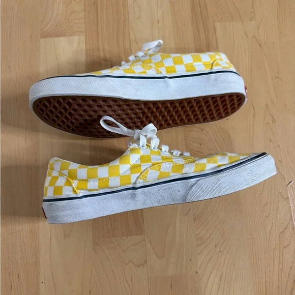 Vans Sneakers in Yellow and White Checkered - Picture 5 of 8